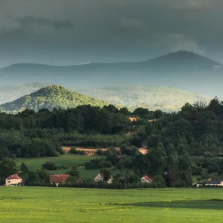 Monte Cuma Uroczysko Pod Zamkiem Grodziec Zagrodno