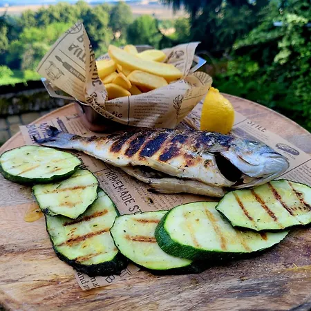 Monte Cuma Uroczysko Pod Zamkiem Grodziec * Zagrodno