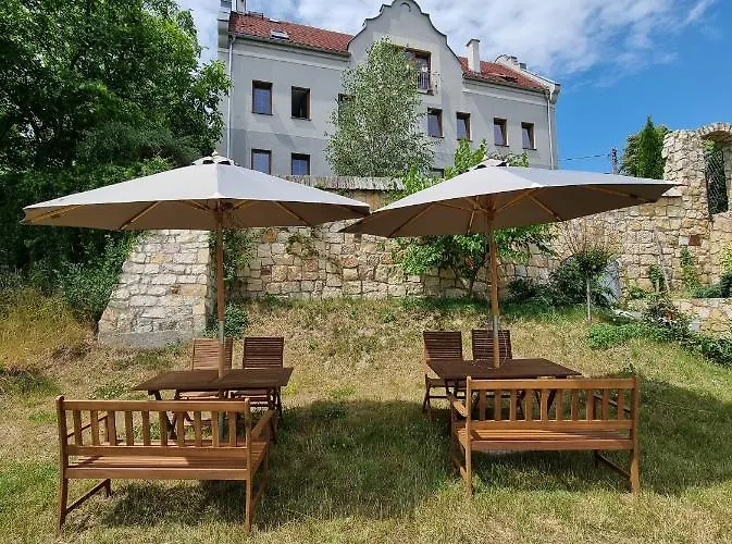 منزل للإقامة Monte Cuma Uroczysko Pod Zamkiem Grodziec *