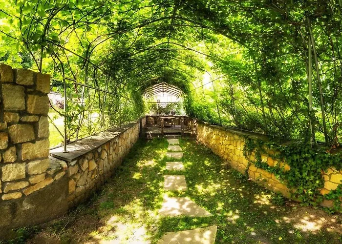 منزل للإقامة Monte Cuma Uroczysko Pod Zamkiem Grodziec Zagrodno