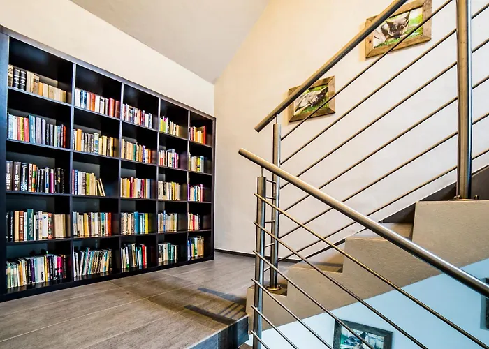 Monte Cuma Uroczysko Pod Zamkiem Grodziec * Zagrodno