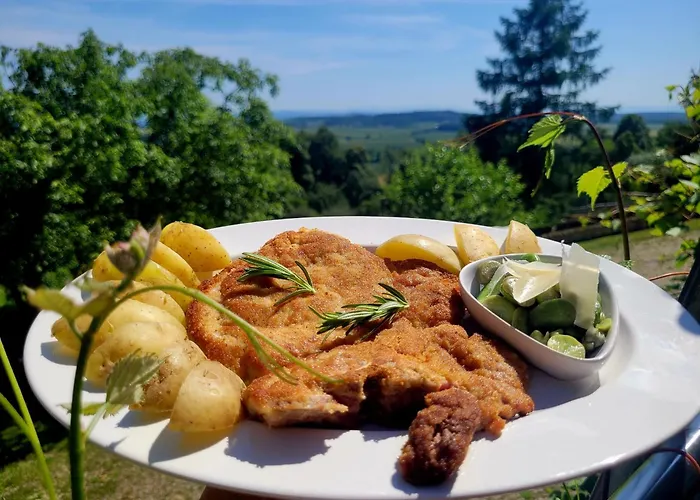 منزل للإقامة Monte Cuma Uroczysko Pod Zamkiem Grodziec